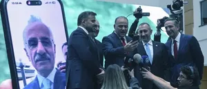 Bakan Uraloğlu, 5G ihalesinin yapıldığı salona canlı bağlantıyla hitap etti: