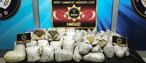 Koyun Yünleri İçine Gizlenmiş 37 Kilo Esrar Ele Geçirildi