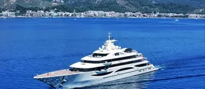 Lüks yat "Alaiya" Marmaris'te yakıt ikmali yapıldı