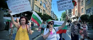 Sofya'da Bulgaristan'ın avroya geçişi protesto edildi