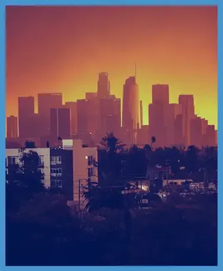 California Yangınında Büyük Kayıp: Ünlülerin Evleri Alevlere Teslim Oldu