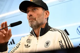 Allemagne, Pays-Bas, France : L'Entrée en Lice des Nouveaux Sélectionneurs
