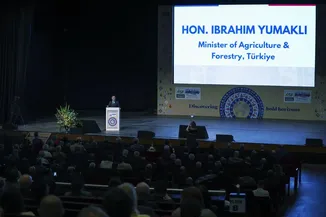 Bakan Yumaklı, Dünya Tohumculuk Kongresi'nde konuştu:
