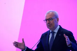 ESİAD'ın 37. Yüksek İstişare Konseyi Toplantısı İzmir'de gerçekleşti