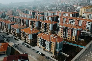 Konut fiyatlarında reel düşüş dokuzuncu aya taşındı