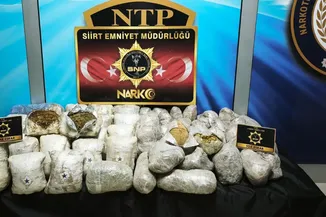 Koyun Yünleri İçine Gizlenmiş 37 Kilo Esrar Ele Geçirildi