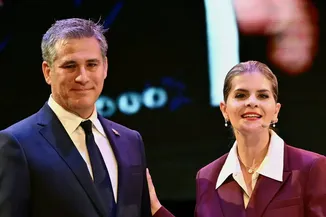 La Presidenta de Costa Rica Destituye A UN Canciller por No Avisarle de una Reunión Liderada por Trump