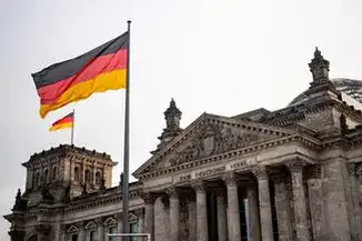 Ost, West und die Frage des Zusammenhalts