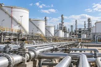 Petrolde iki ayrı fiyat oluştu Avrupa 137 doları gördü