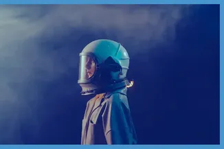 Tarihi Görevde Kadın Astronot Prada Tasarımıyla Ay’a İnecek