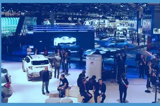 Paris Fuarında Otomobil Şirketleri Yeni Modellerini Tanıtıyor
