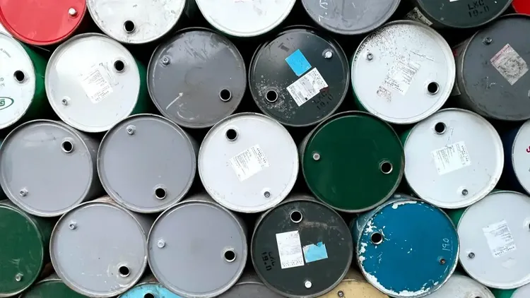 ABD-İran Çatışması Yeniden Alevlendi: Petrol Fiyatları Sert Yükseldi