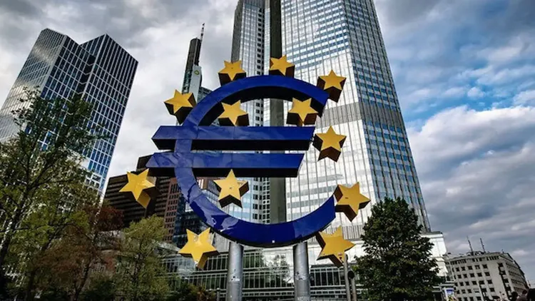 Euro Bölgesi Ekonomisi İkinci Çeyrekte Yüzde 0,6 Büyüdü