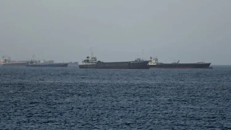 Hürmüz’de Tankere 3 Mühimmat İsabet Etti