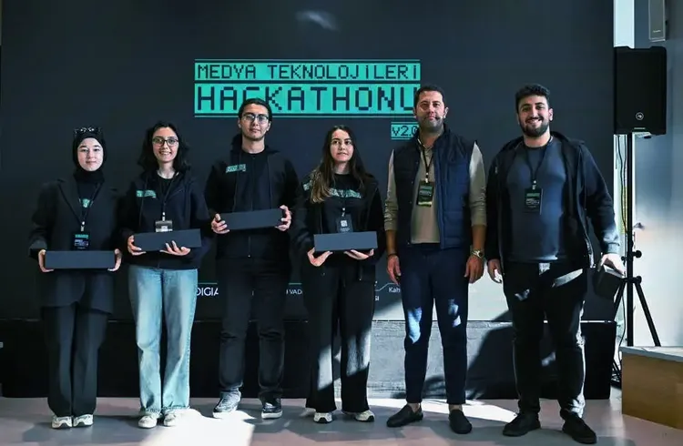 Arabica Coffee House ve AA+Tech işbirliğiyle genç girişimciler ödüllendirildi