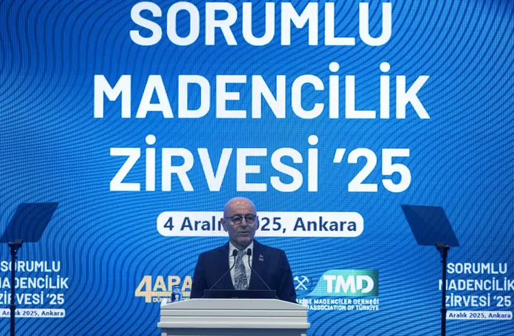 Bakan Bayraktar, maden ihracatının yıl sonunda 6 milyar doları aşacağını bildirdi: