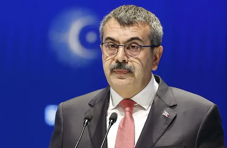 Bakan Tekin'den Öğretmen Ataması Açıklaması: 2027 Bütçesini İşaret Etti