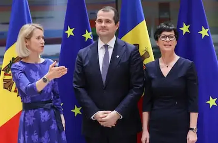 Bruselas Presiona A las Capitales para Lanzar la Gran Ampliación de la UE