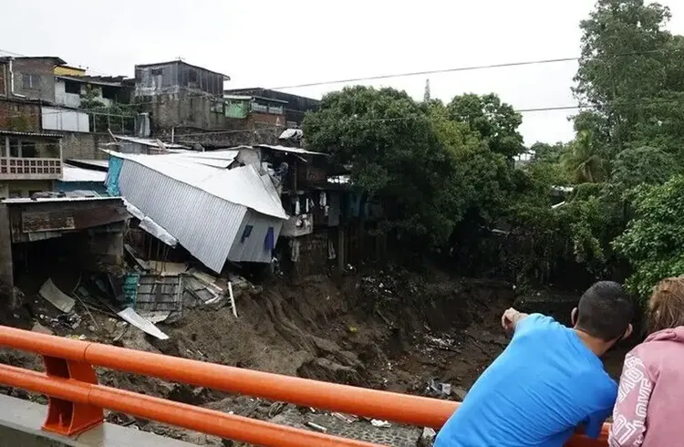 El Salvador'da, El Ninonnedeniyle "kırmızı alarm" ilan edildi