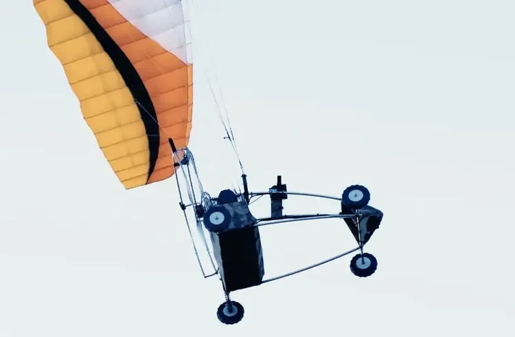 IDEF 2025'E DOĞRU: Milli İHA teknolojilerine "insansız paramotor" katıldı IDEF 2025'E DOĞRU: Milli İHA teknolojilerine "insansız paramotor" katıldı