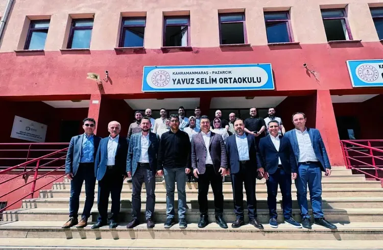 Kuveyt Türk ve Architecht, Kahramanmaraşlı öğrencilerle yazılım eğitiminde buluştu Kuveyt Türk ve Architecht, Kahramanmaraşlı öğrencilerle yazılım eğitiminde buluştu