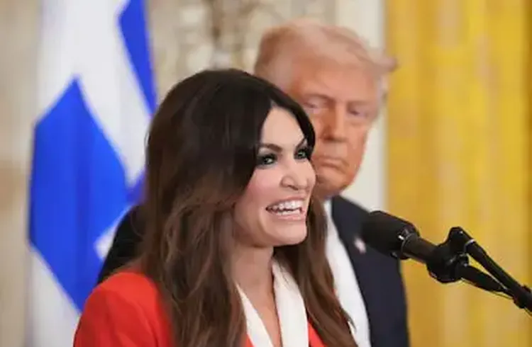 La Embajadora de Trump Kimberly Guilfoyle, Acusada de Complotar para Derribar el Gobierno de Rumania
