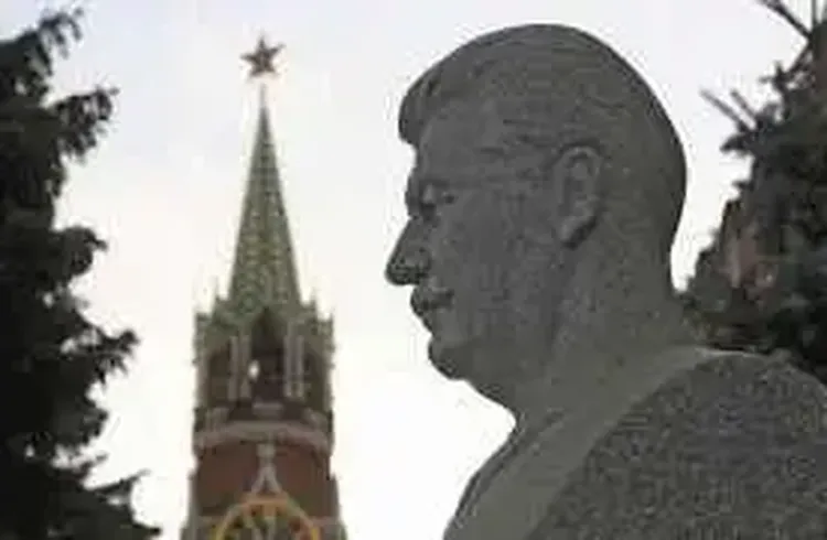 Миллиардеры Под Угрозой Изъятия Активов Добровольно Сдали в Военный Бюджет Путина 470 Миллиардов Рублей