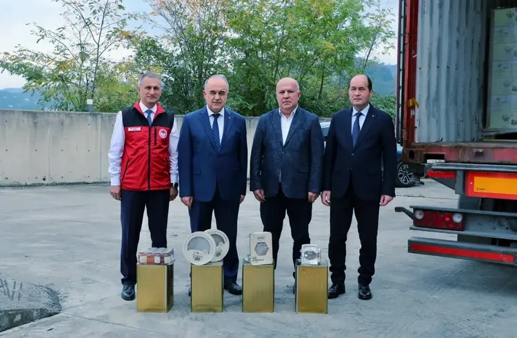 Ordu'dan İngiltere'ye 8,8 ton bal ihraç edildi