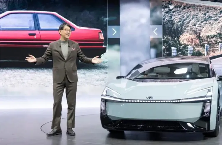 Toyota Corolla Tarihinde Bir İlk: Elektrikli Versiyon Geliyor