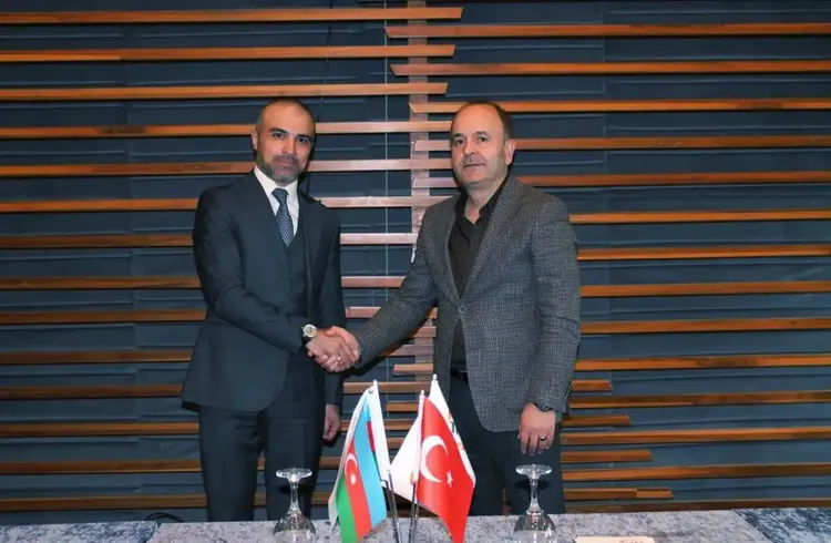 TPF ile Azerbaycan Perakende Ağlarının Gelişimi Kamu Birliği arasında işbirliği protokolü imzalandı TPF ile Azerbaycan Perakende Ağlarının Gelişimi Kamu Birliği arasında işbirliği protokolü imzalandı