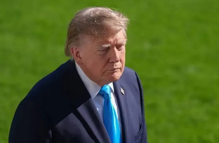 Trump "Süper Zeka" Yerine "Yapay Zeka" Terimini Kullananları "Düşman" İlan Etti