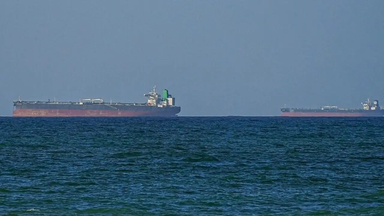ABD: İran Petrolü Satış İzni Uzatılmayacak