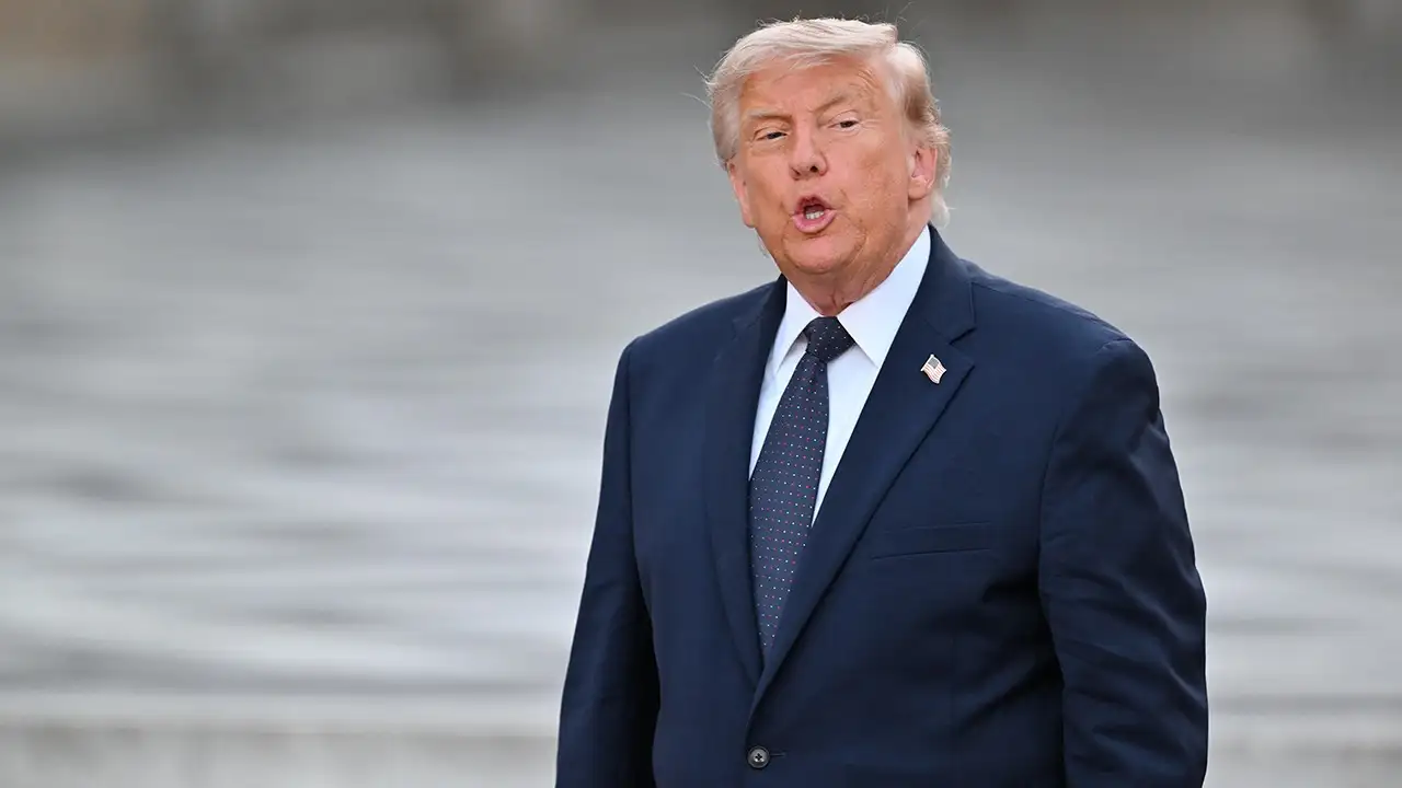 ABD'de Tarife Krizi: Trump Yönetiminin Yeni Gümrük Vergilerine Karşı Toplu Dava Açıldı