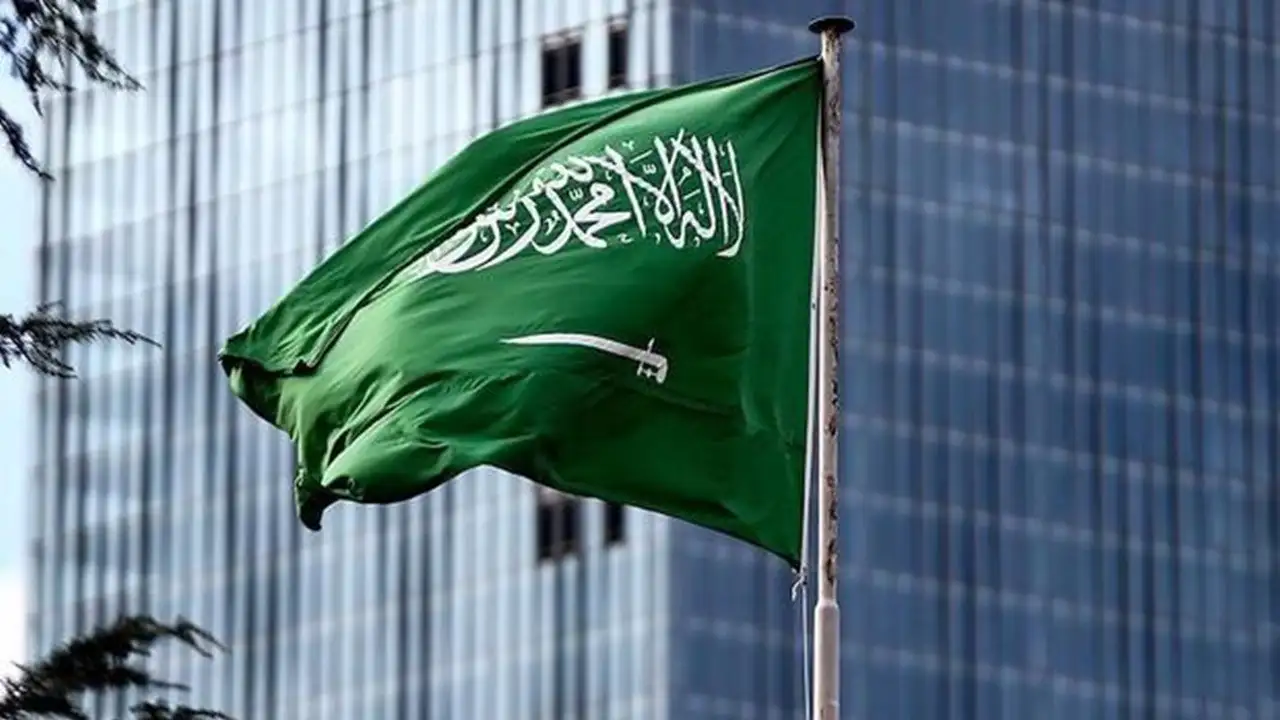 Suudi Arabistan 5 İranlı Diplomatı Sınır Dışı Ediyor
